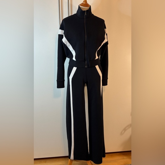 SPANX Pants - SPANX AirEssentials Black and White Track Suit | XS T